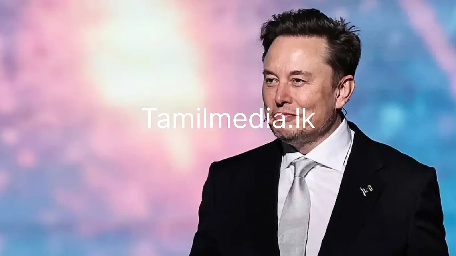 எலான் மஸ்கின் வாழ்க்கை மற்றும் செல்வப் பயணம்