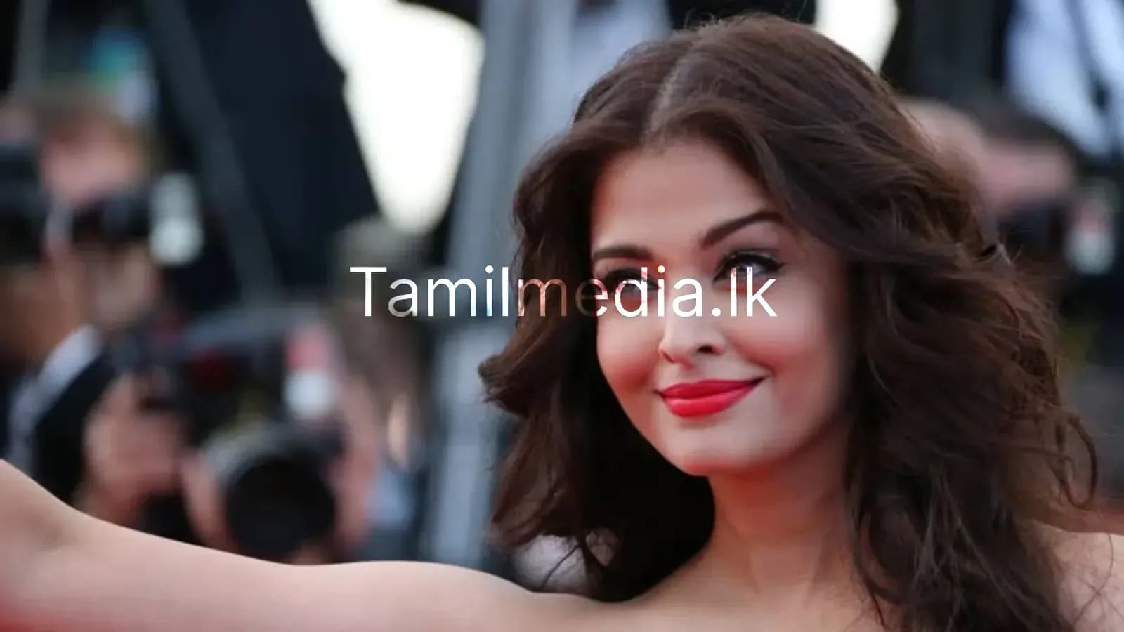 உலக அழகியாவதற்கு முன் ஐஸ்வர்யா ராய் வாங்கிய சம்பளம்? 