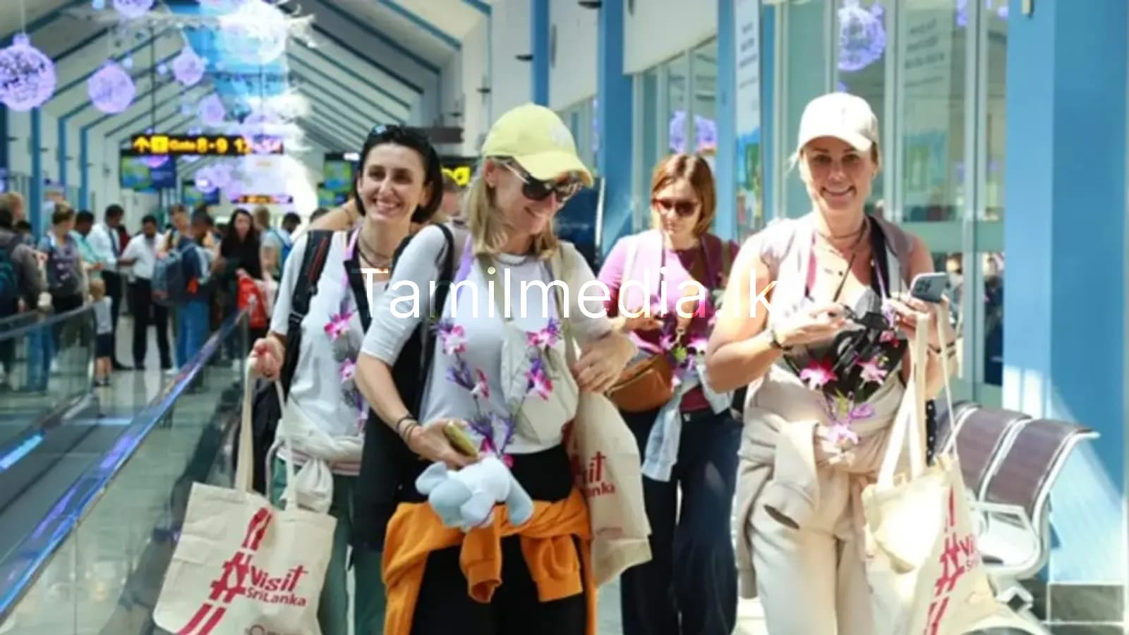 செப்டம்பரில் மட்டும் 1.11 லட்சம் சுற்றுலா வருகை