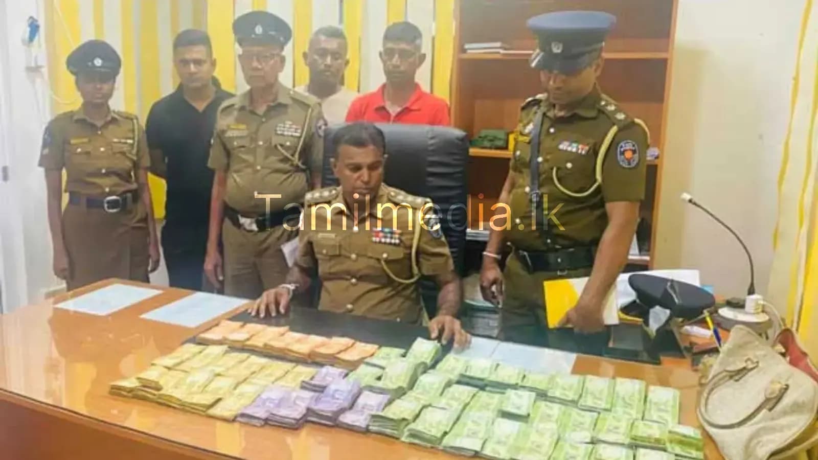 பொலன்னறுவையில் ரூபா 30 இலட்ச பணத்துடன் ஒருவர் கைது