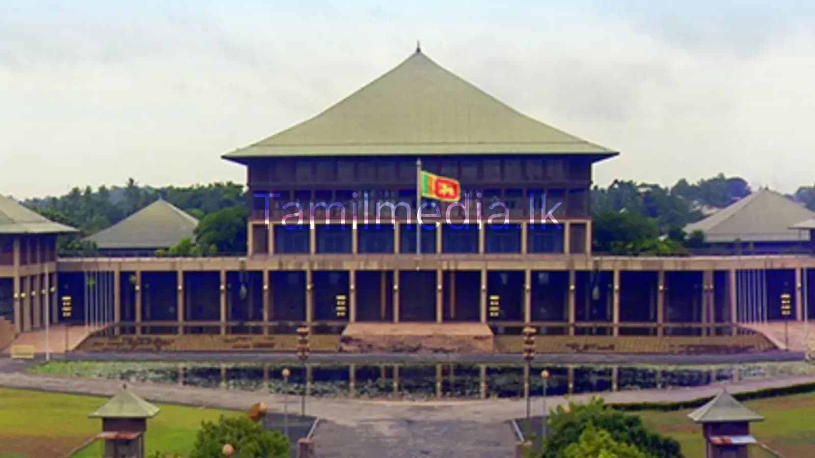 பாராளுமன்ற ஊழியர்களுக்கு புதிய உயர்வு திட்டம்